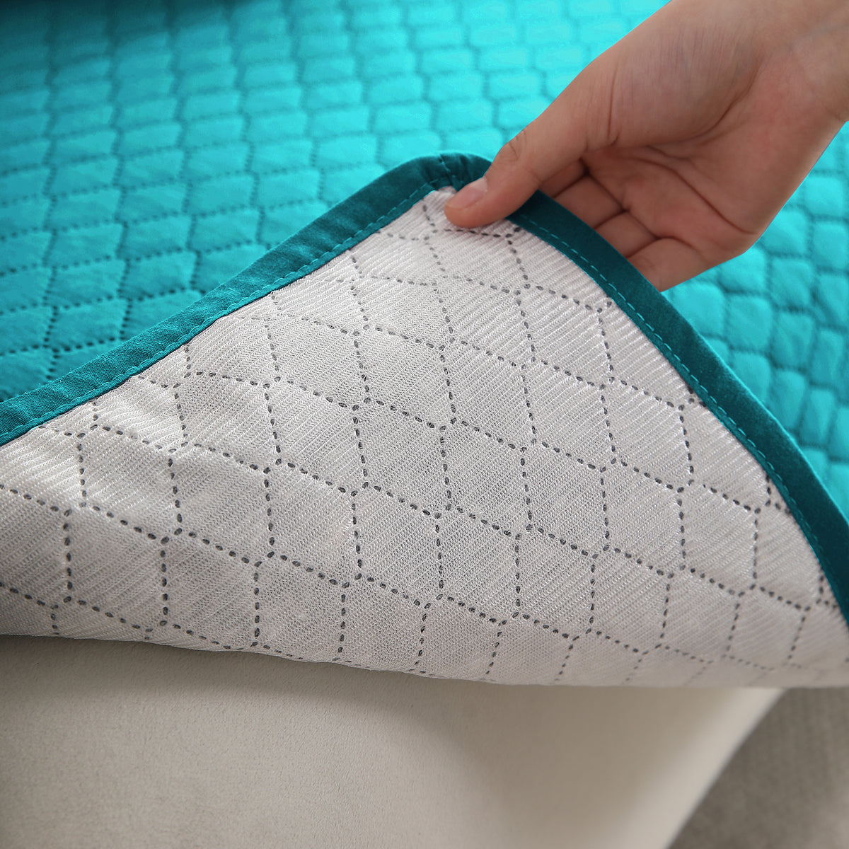 Polyester Quilted Sofa Cover Mats, Teal