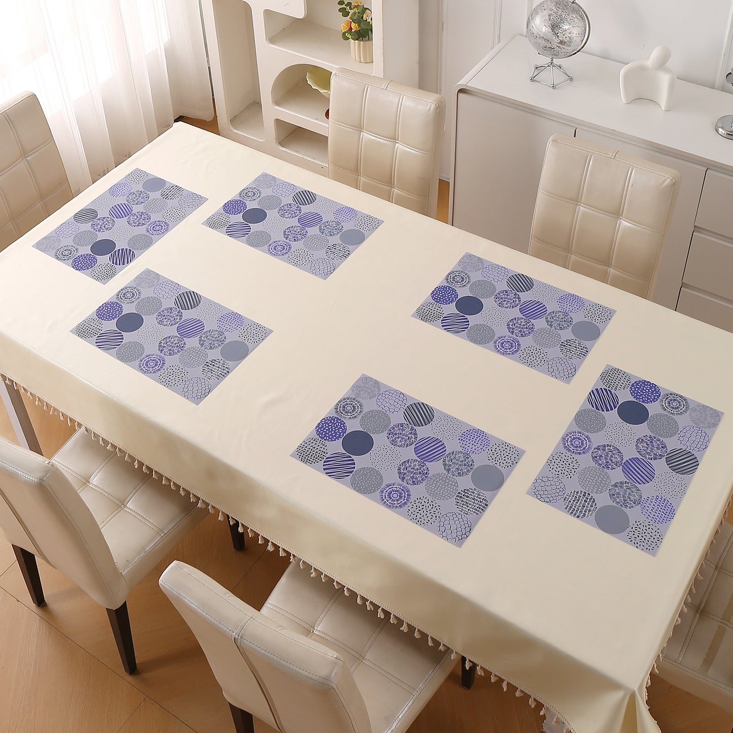 Color Splash PVC Mats for Dining Table, Abstract Disc - Lavender Blue