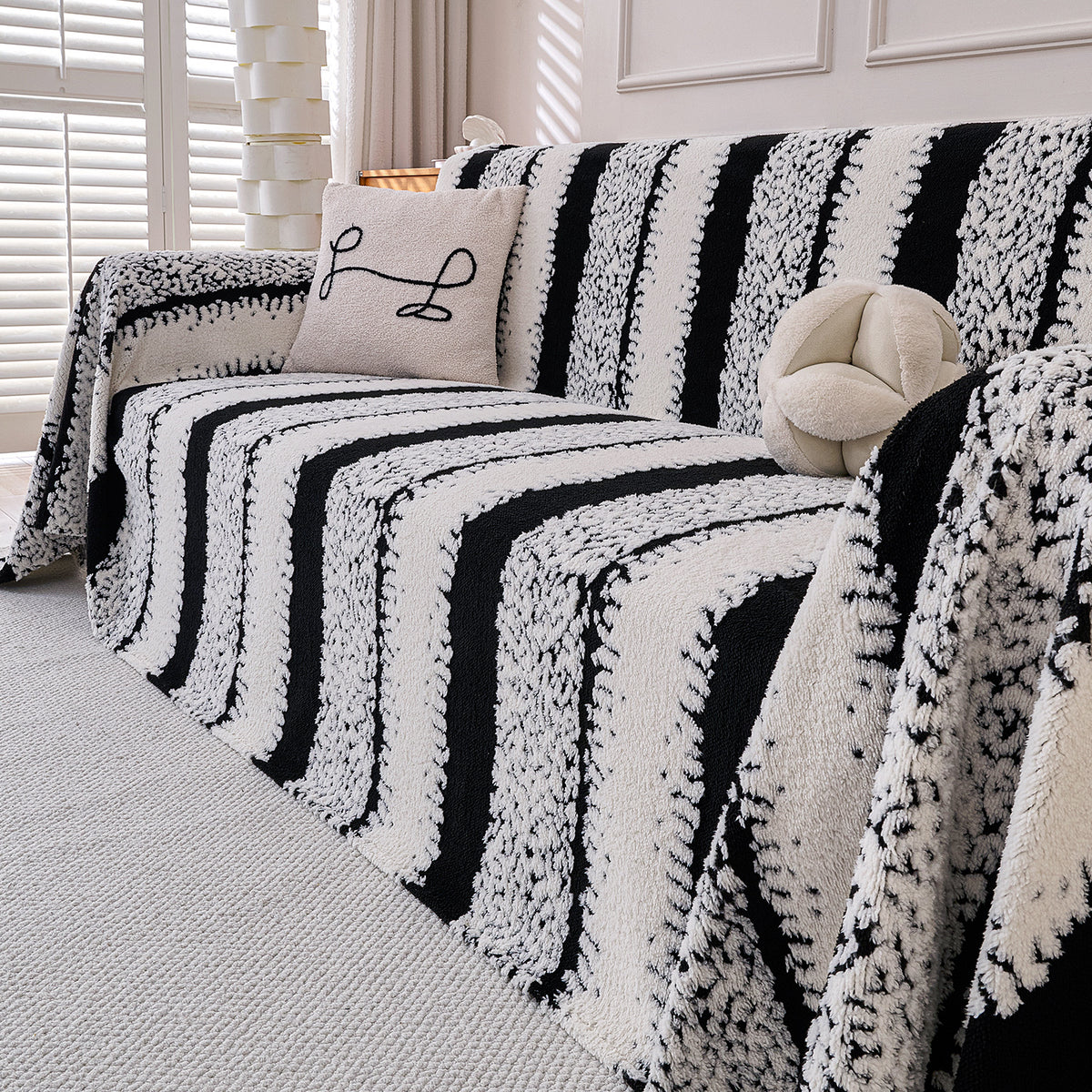 Buy Black Colour Luxury Wavy Plush Sofa Throw – 3 Seater Sofas | HOKIPO