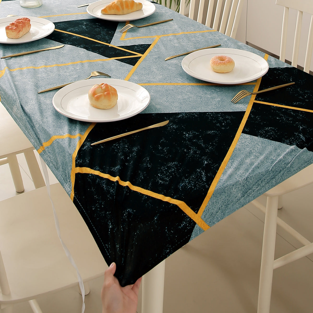 Buy Multicolor Abstract Geometry Print Water-Repellent Tablecloth - HOKIPO | Har Ghar Ka Humsafar