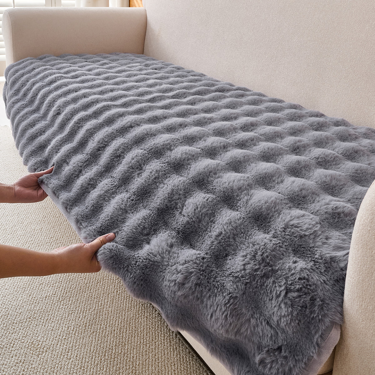 'FurHug' Premium Faux Rabbit Fur Sofa Seat Mats, Cool Grey