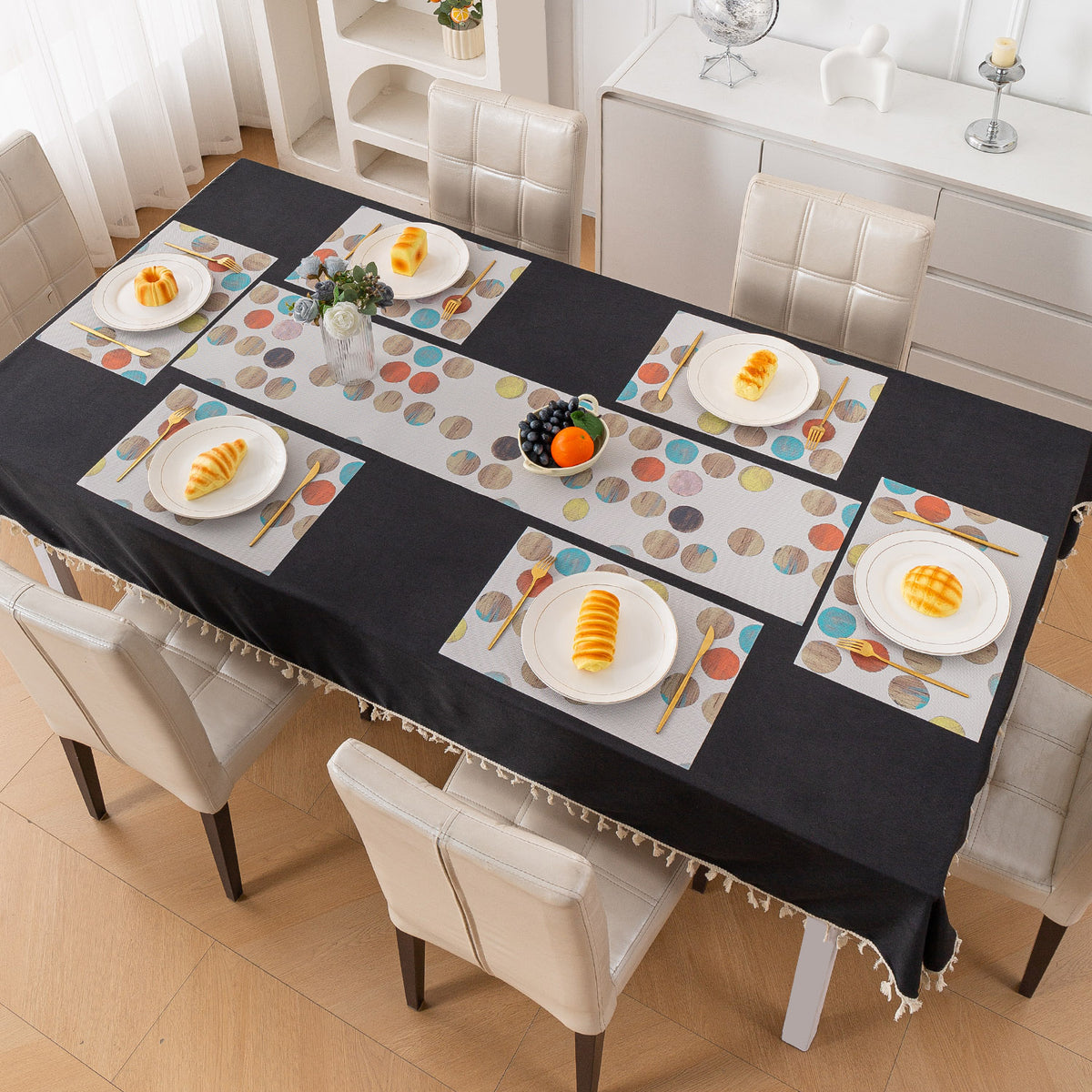 Color Splash PVC Mats for Dining Table, Watercolor Circles - Soft Beige