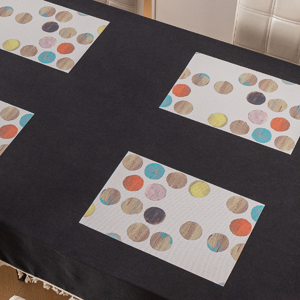 Color Splash PVC Mats for Dining Table, Watercolor Circles - Soft Beige