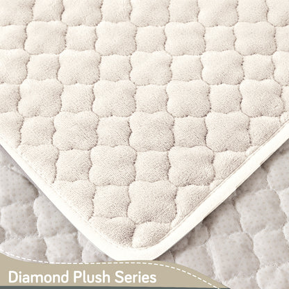 Diamond Plush Pebble Quilted Sofa Cover Mat, Cream