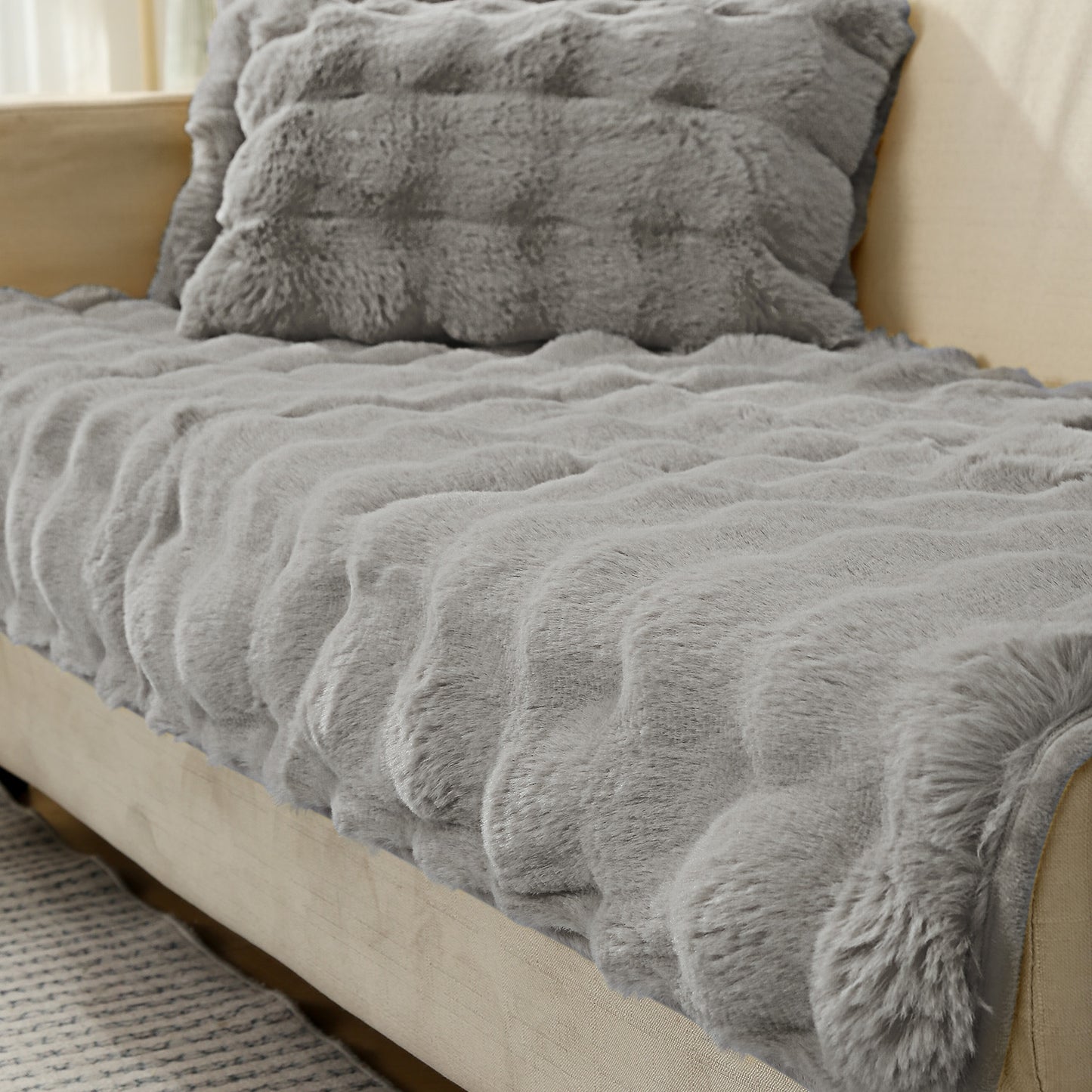 Premium Faux Rabbit Fur Anti Slip Sofa Cover Mat with 2 Armrest Cover, Cool Grey