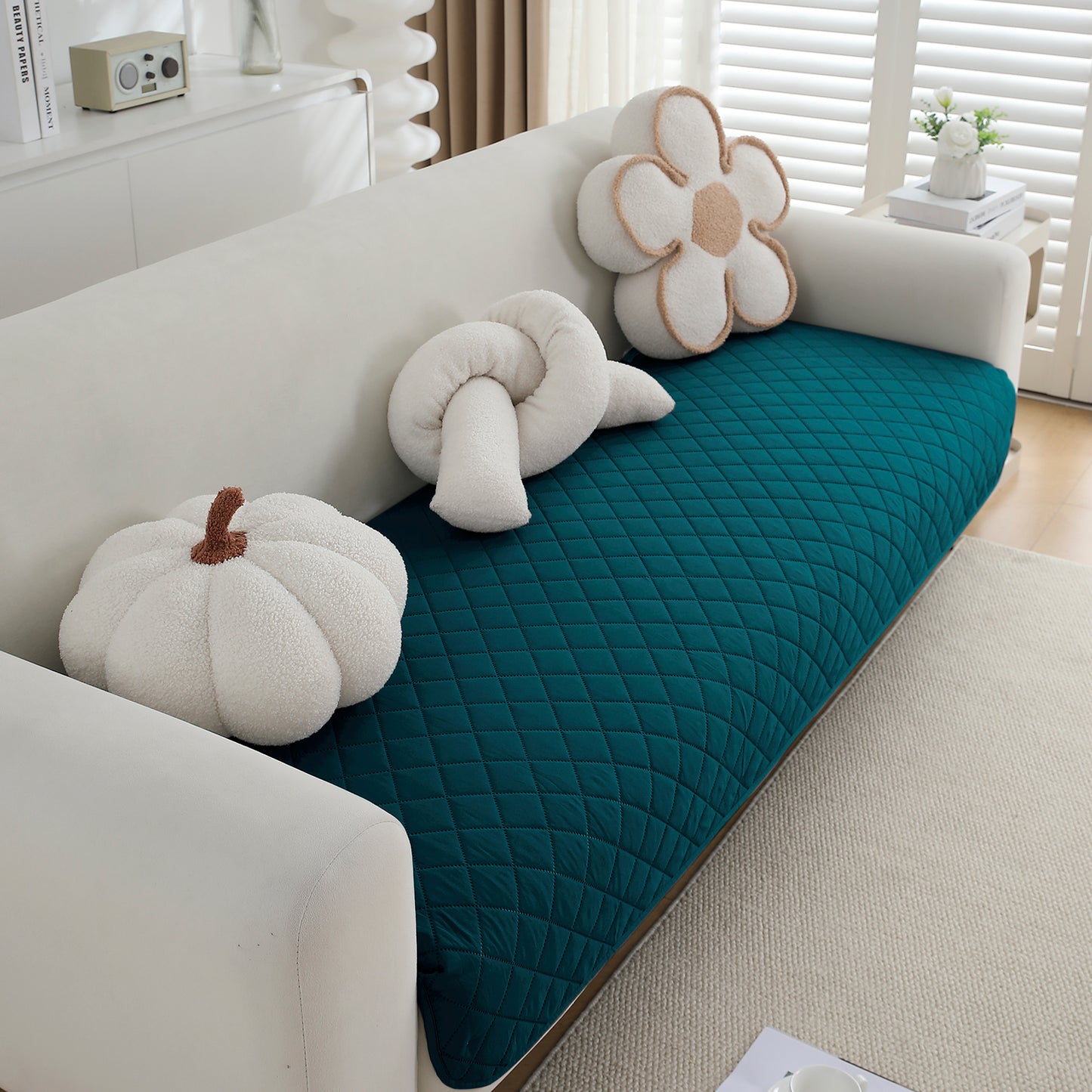 HOKIPO Waterproof Quilted Mats, Peacock Blue