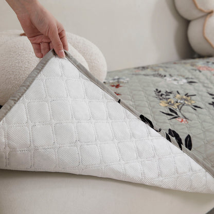 Quilted Sofa Seat Mat with Two Armrest Covers with Pockets for 1/2/3 Seater Sofa, Floral Ash Grey