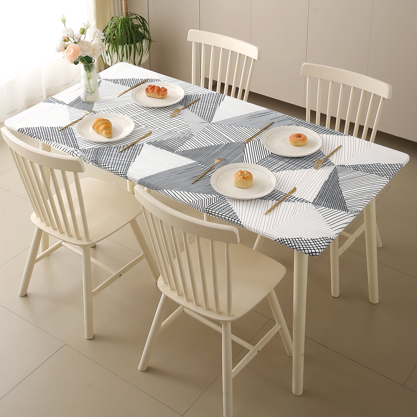Printed Stretch Fit Water-Repellent & Anti-Slip Table Cloth Cover for 4 Seater / 6 Seater, Snow White Black Geometry