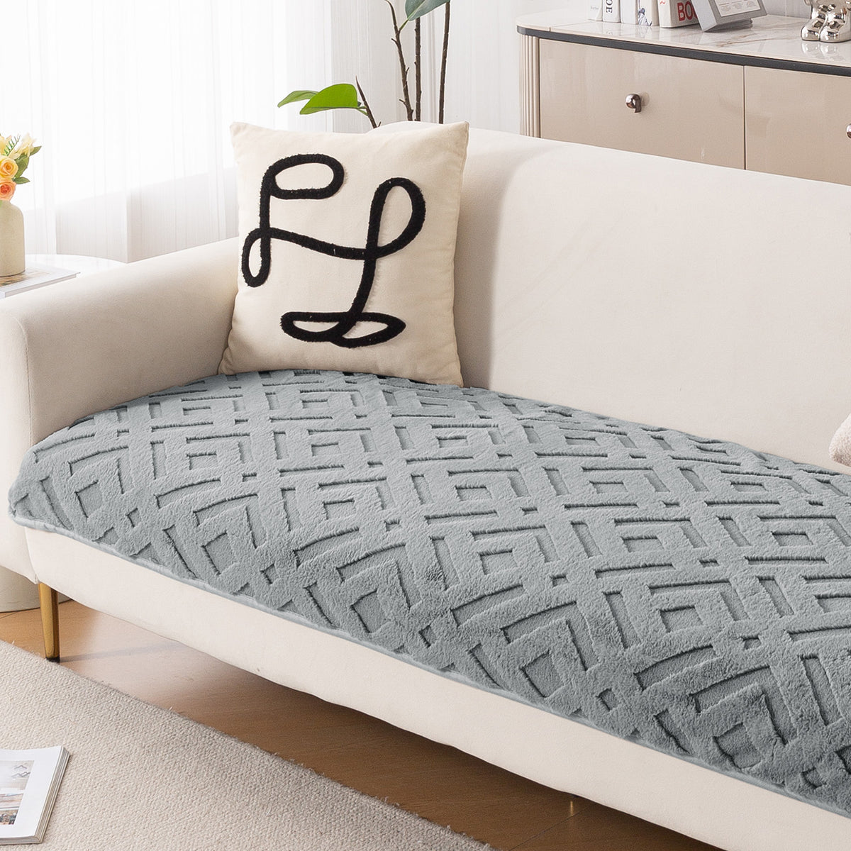 Velvet Maze Sofa Cover Mat, Dark Grey