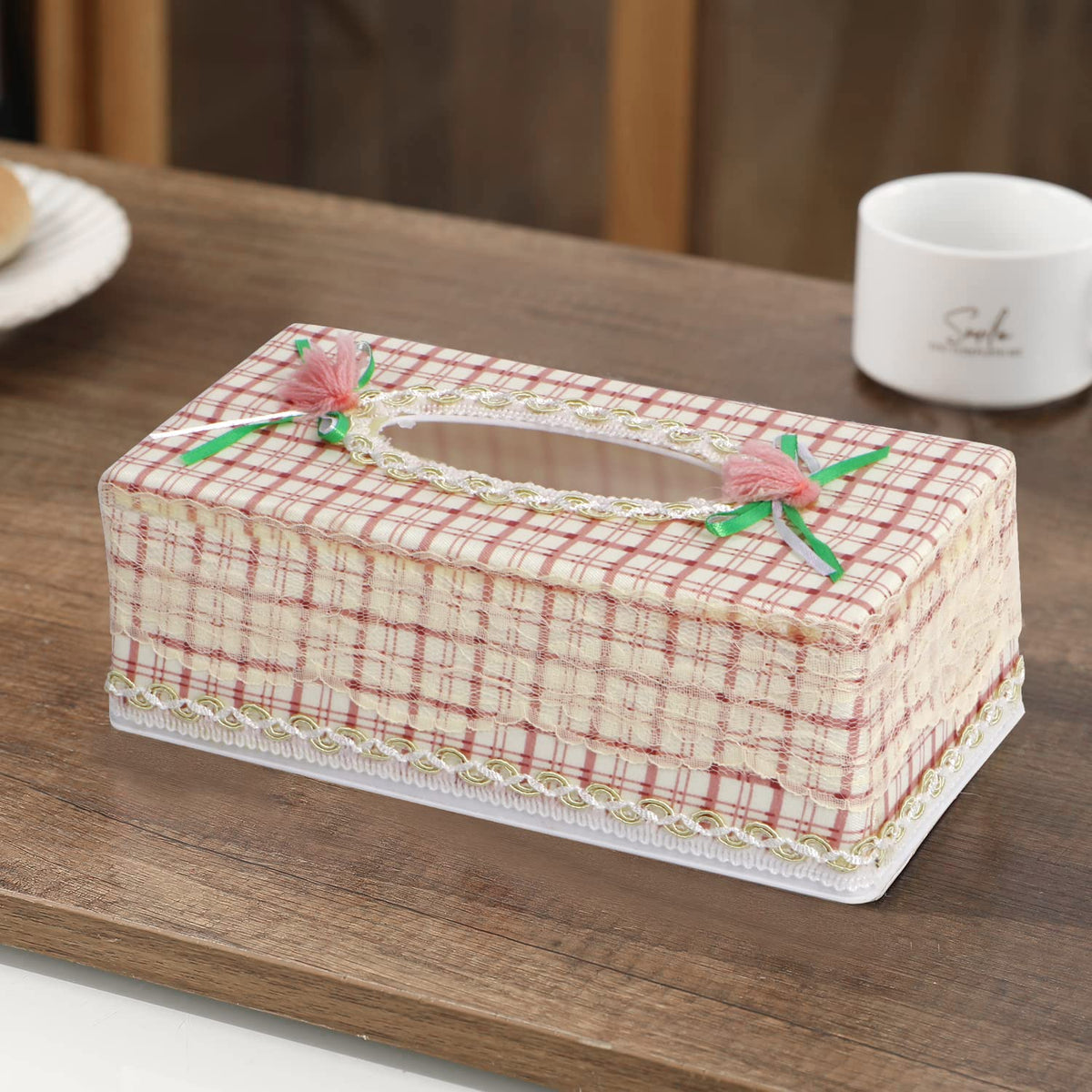 Plastic Tissue Paper Holder, Checkered Beige