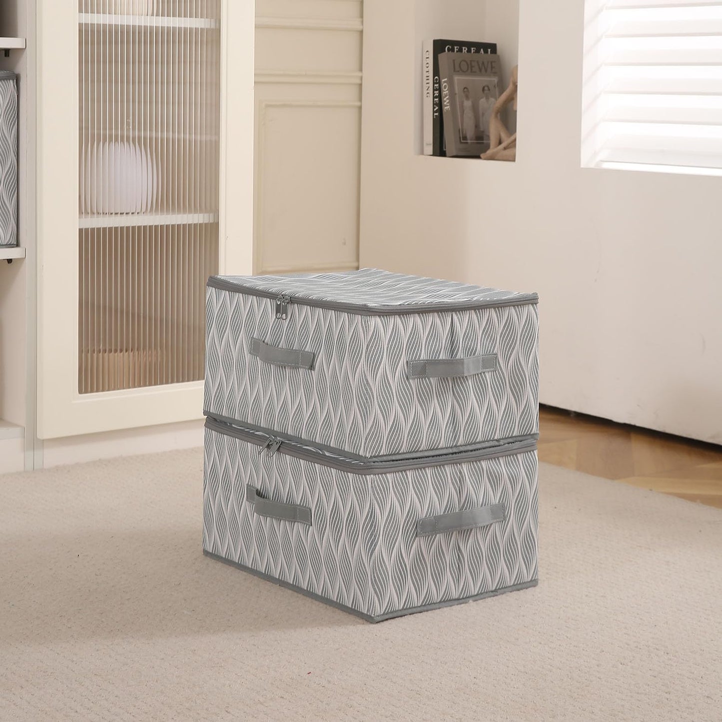 Foldable Clothes Organizer Box | Durable Non-Woven Storage with Zipper & Handle