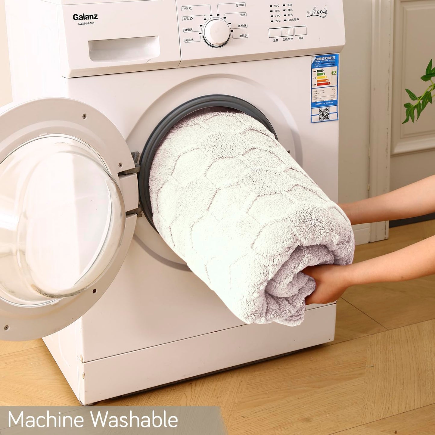 220 GSM Flannel AC Throw Blanket Double Bed Queen, 200x230 cm / 6.5x7.5 feet, Cream