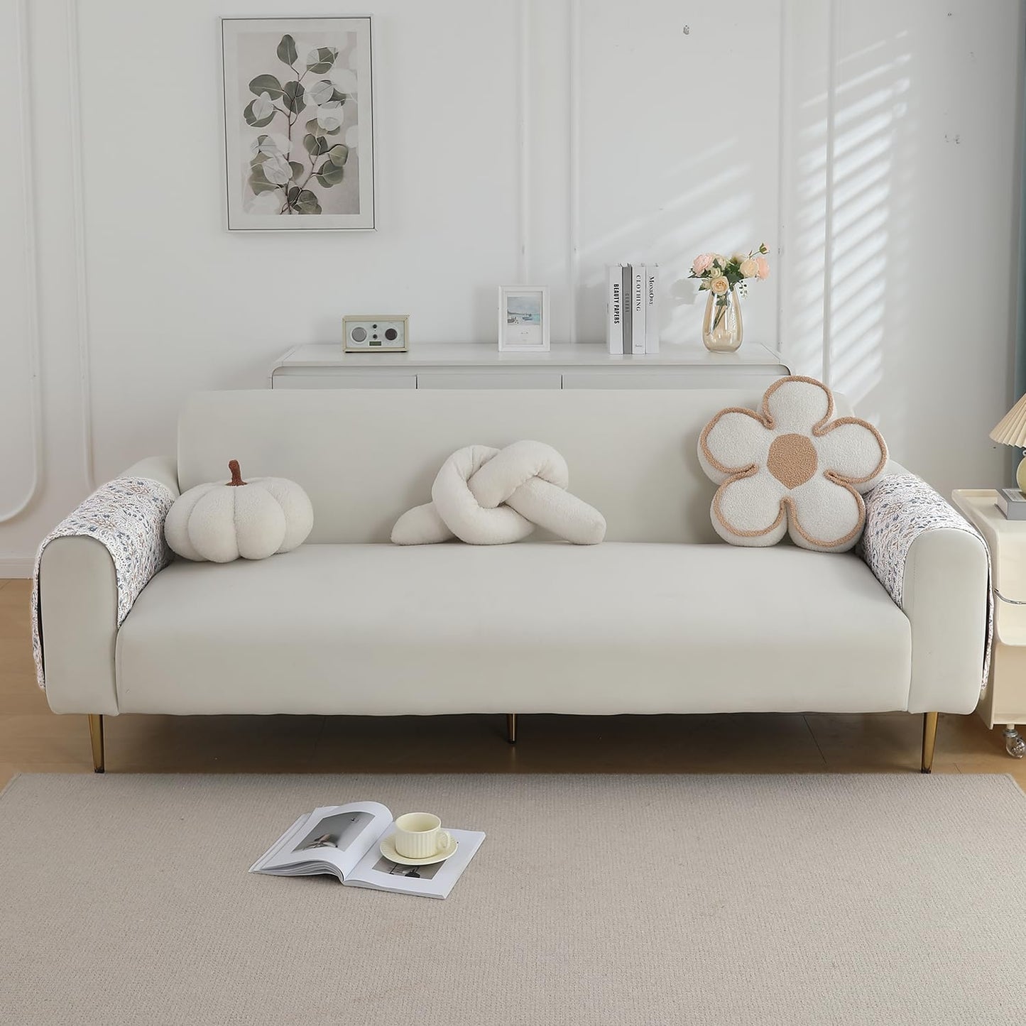 Quilted Waterproof and Anti-Slip Sofa Cover Mat, Damask White