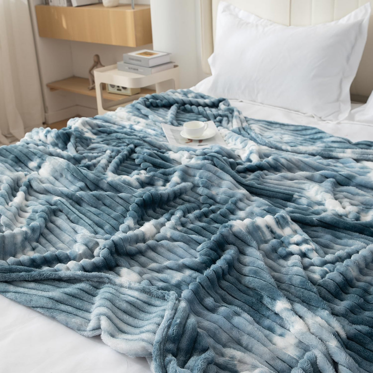 Teal Gradient Cozy Striped Blanket Fleece Blankets | HOKIPO