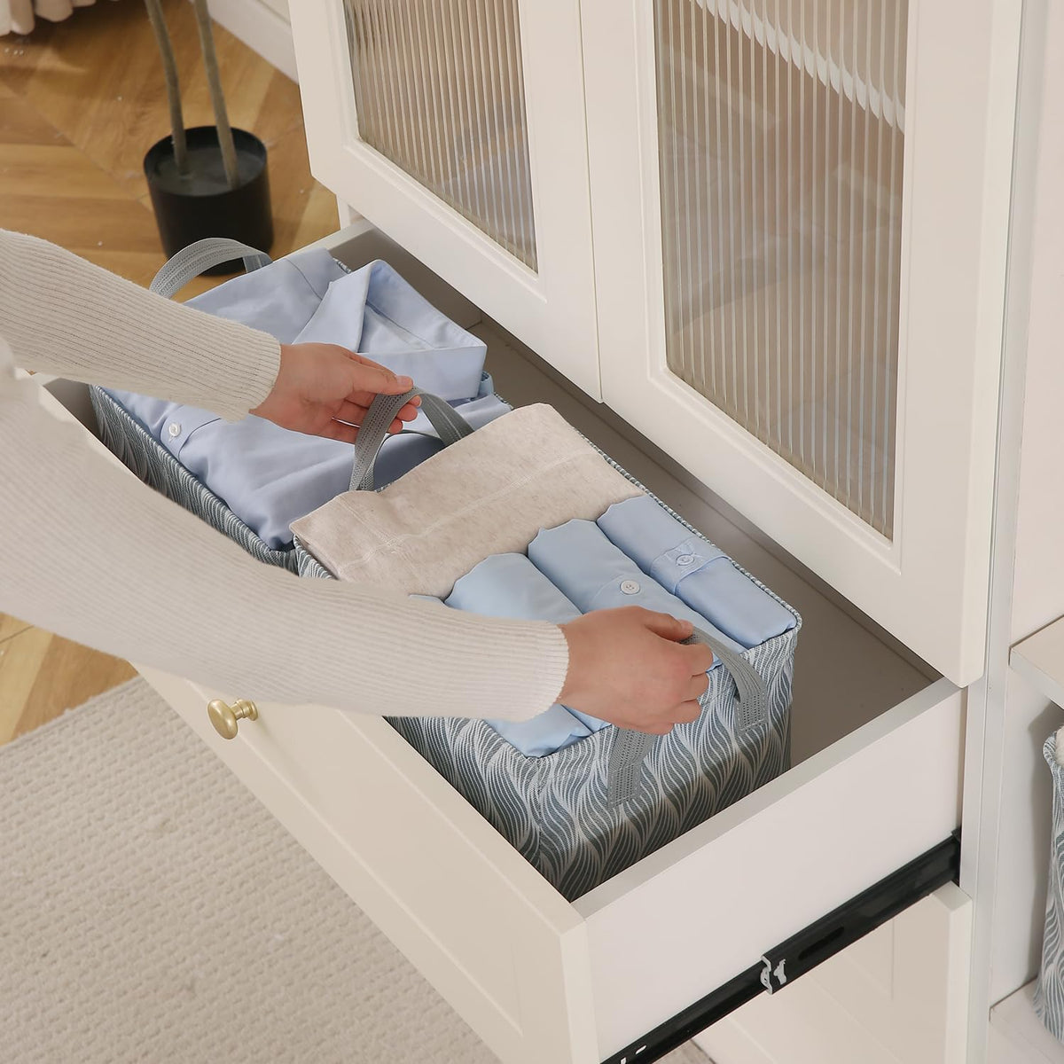 Foldable Wardrobe Storage Basket | Non-Woven Bin with Metal Frame & Handles