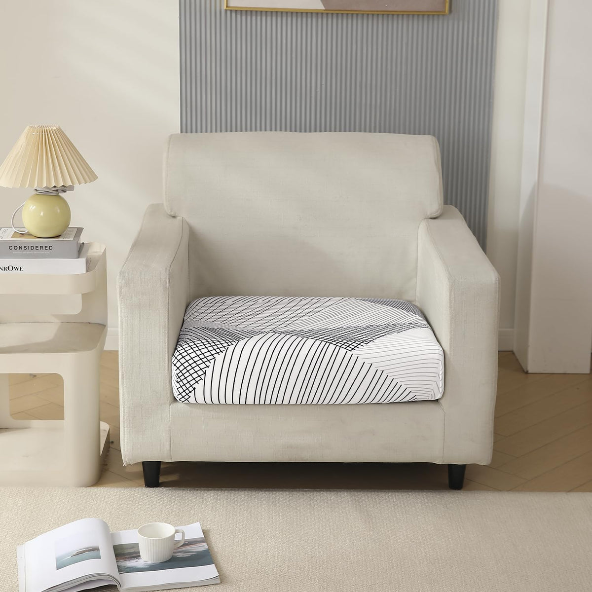 140 GSM Stretchable Printed Elastic Sofa Cushion Seat Cover for 1 /2 /3 Seaters / Pieces for Sofa, Snow White Black Geometry
