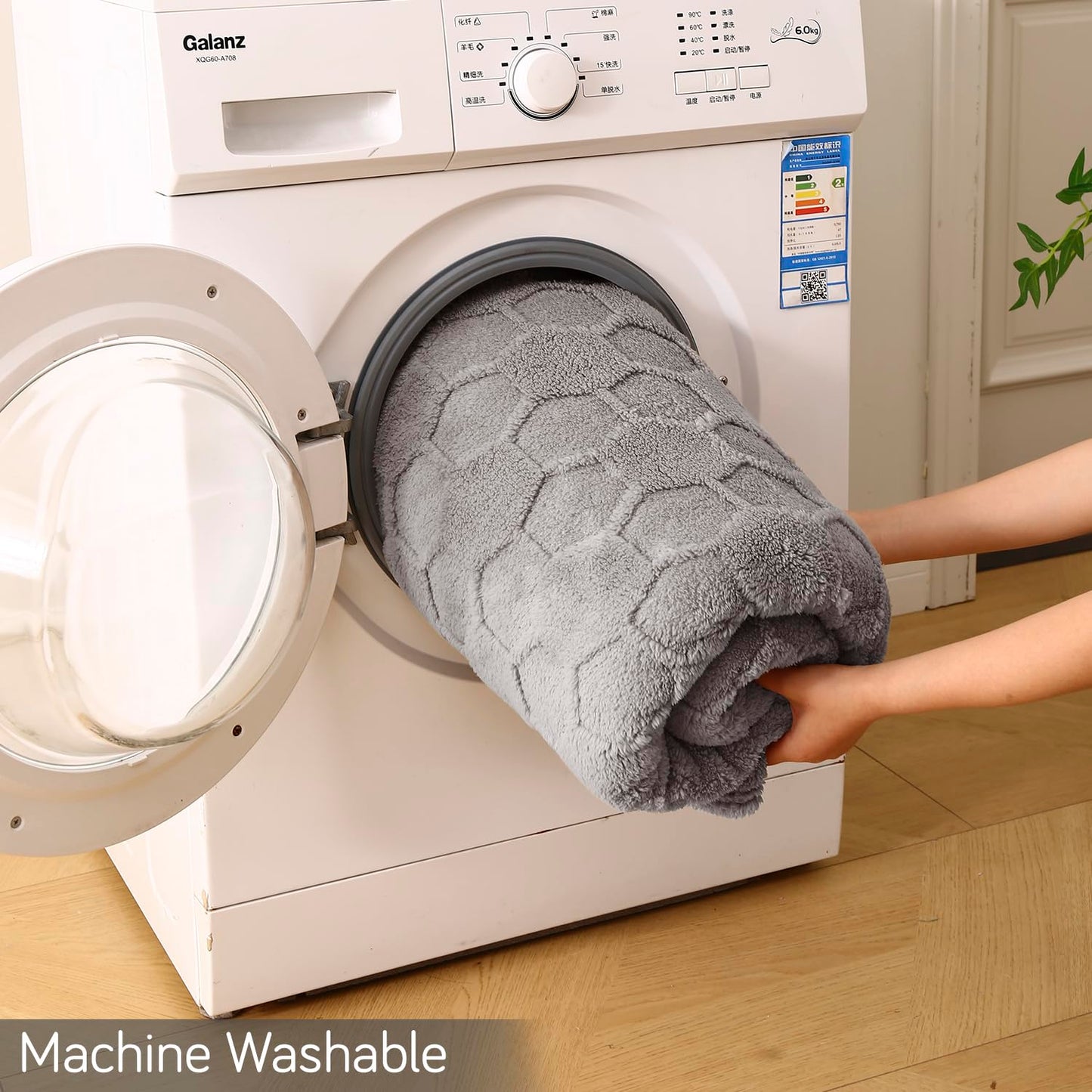 220 GSM Flannel AC Throw Blanket Double Bed Queen, 200x230 cm / 6.5x7.5 feet, Cloud Grey