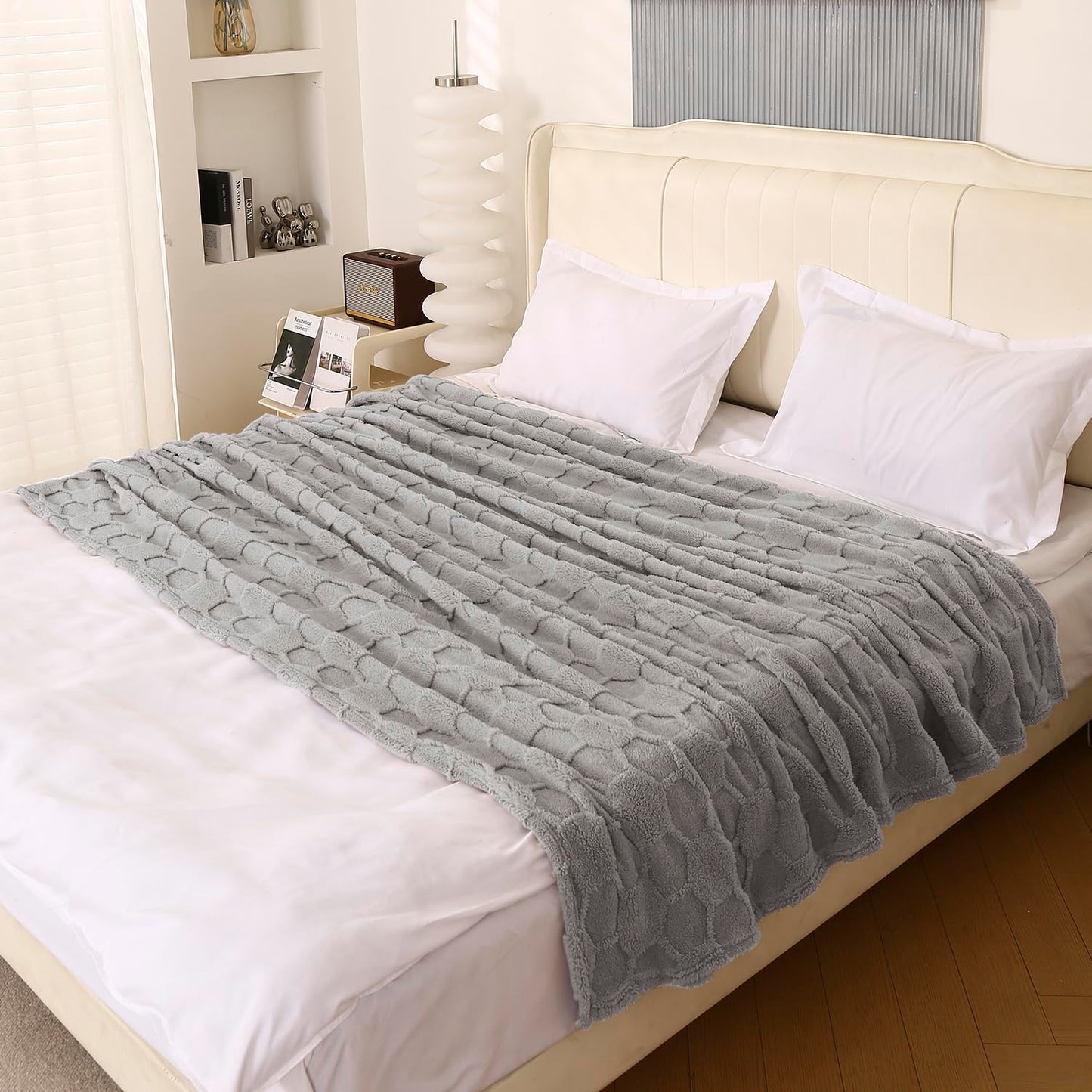 220 GSM Flannel AC Throw Blanket Double Bed Queen, 200x230 cm / 6.5x7.5 feet, Cloud Grey