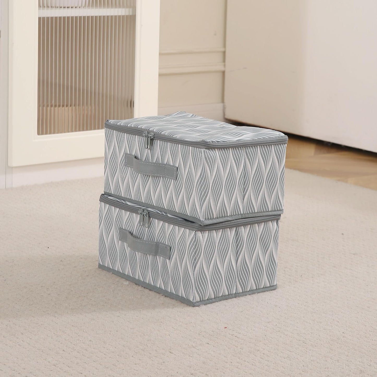 Foldable Clothes Organizer Box | Durable Non-Woven Storage with Zipper & Handle