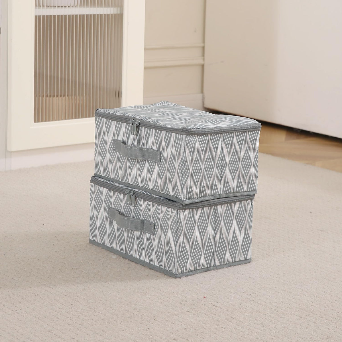 Foldable Clothes Organizer Box | Durable Non-Woven Storage with Zipper & Handle
