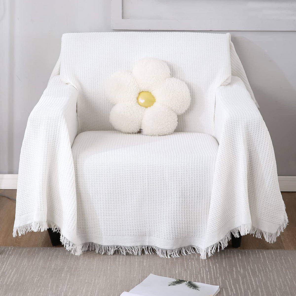 Elegant white colour polycotton sofa throw of size 180(D)x180(L) for single seater sofa chair 
