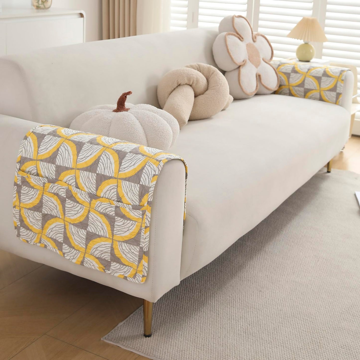 Polyester Printed Quilted Sofa Cover Mats, Windmill Cyber Yellow