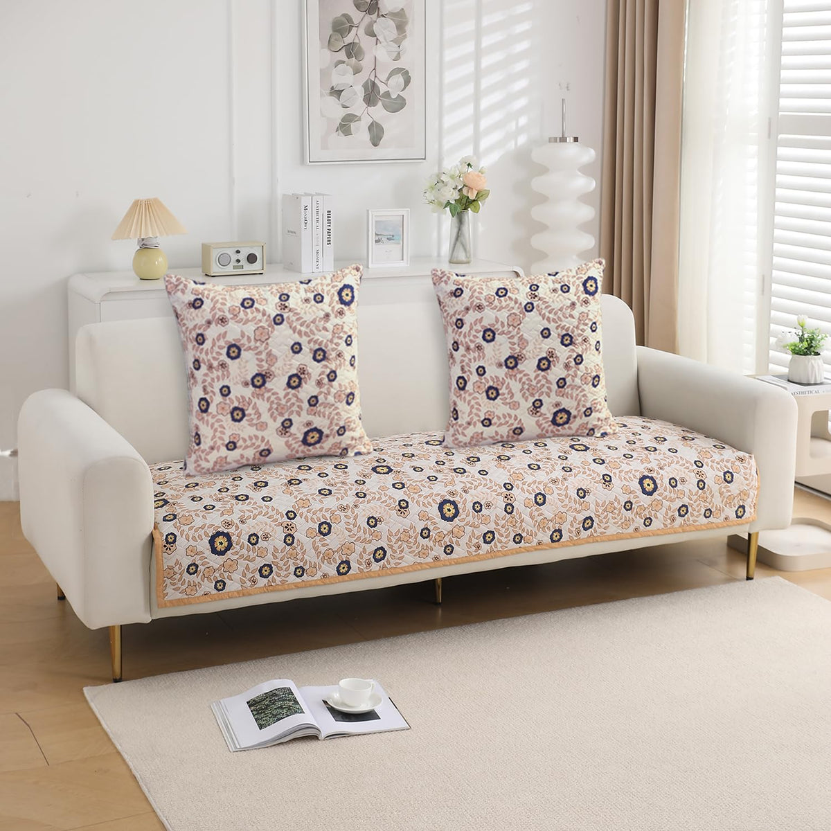 Quilted Sofa Cover with Pockets, Light Peach Candytuft