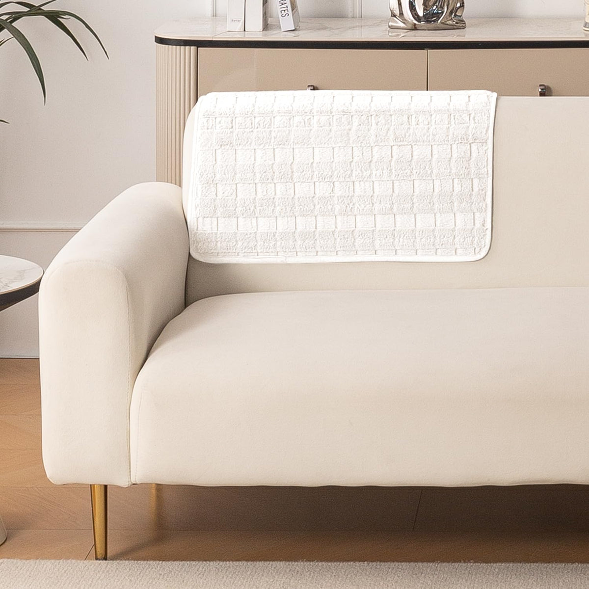 'Plush Haven' Premium Anti Slip Sofa Cover Mat, White