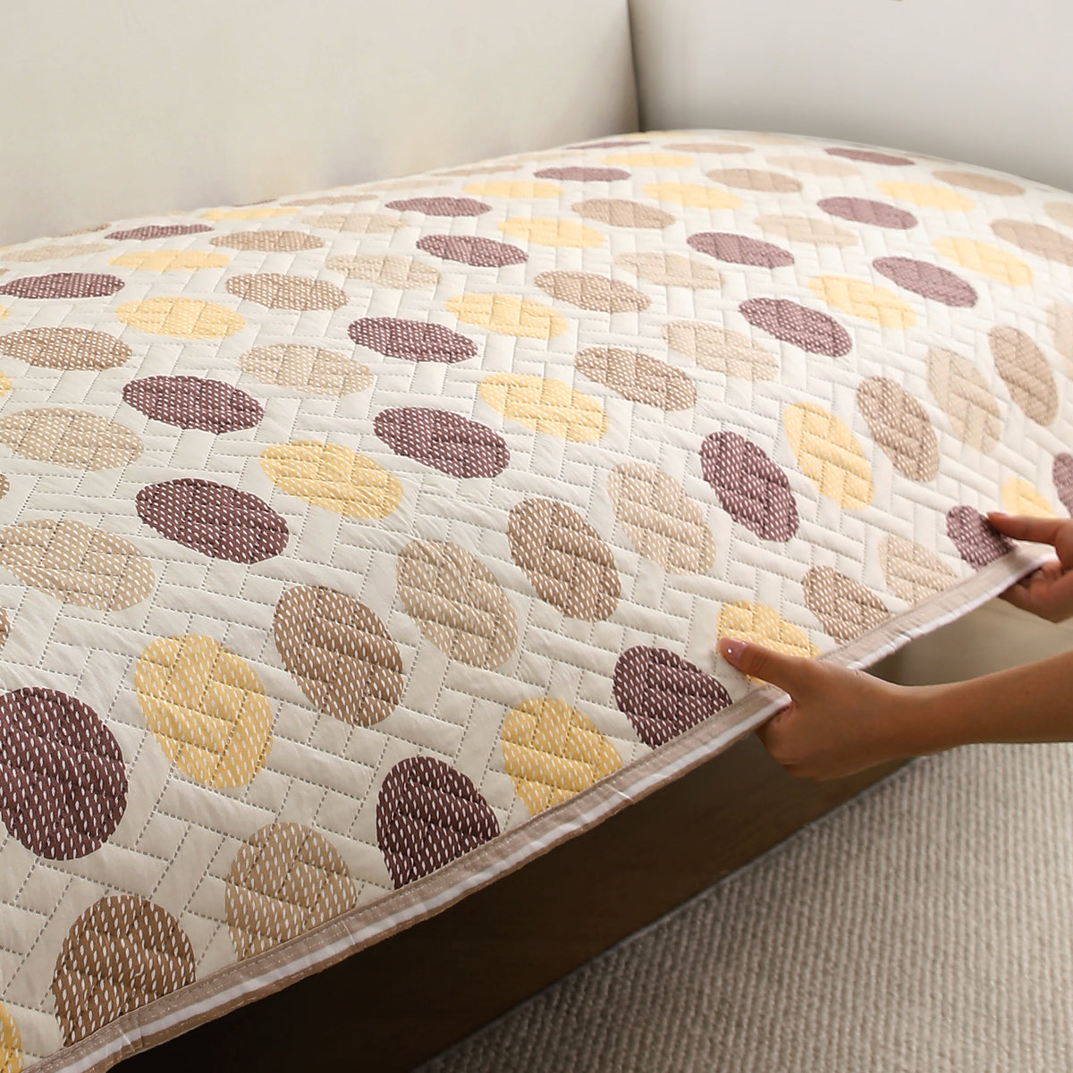 'Homehues' Printed Quilted Sofa Cover Mats, Brown Polka Dot