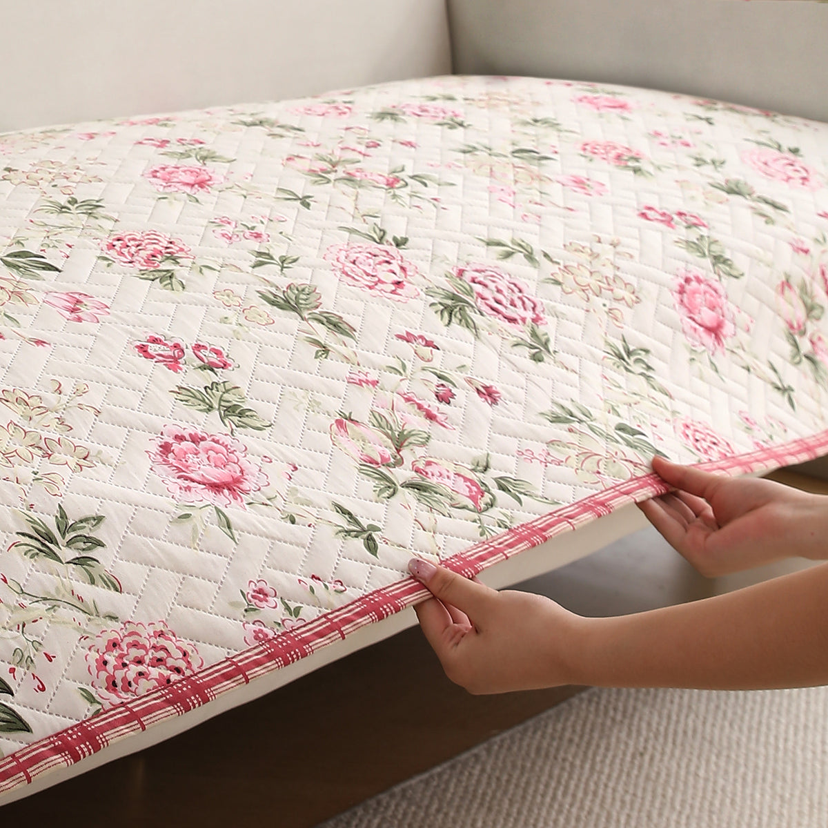'Homehues' Printed Quilted Sofa Cover Mats, Beige Peonies