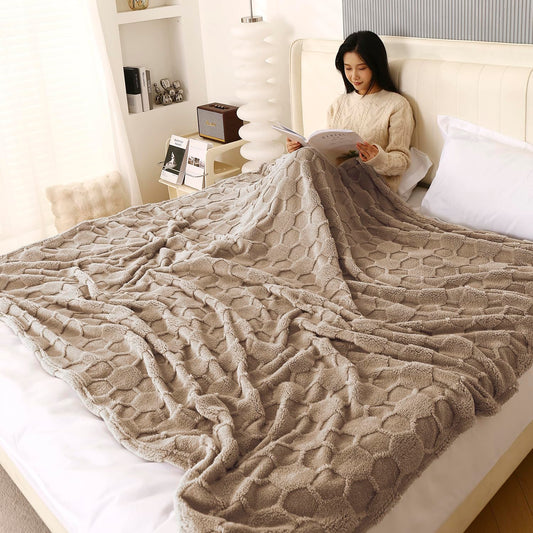 220 GSM Flannel AC Throw Blanket Double Bed Queen, 200x230 cm / 6.5x7.5 feet, Desert Brown