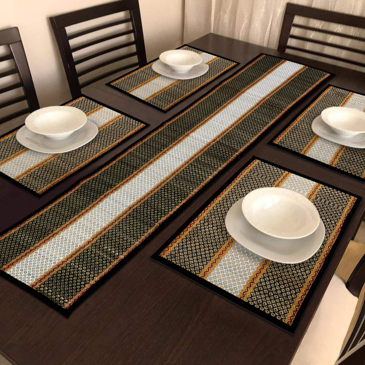 Handmade Madurkathi River Grass Dining Table Mats, Black