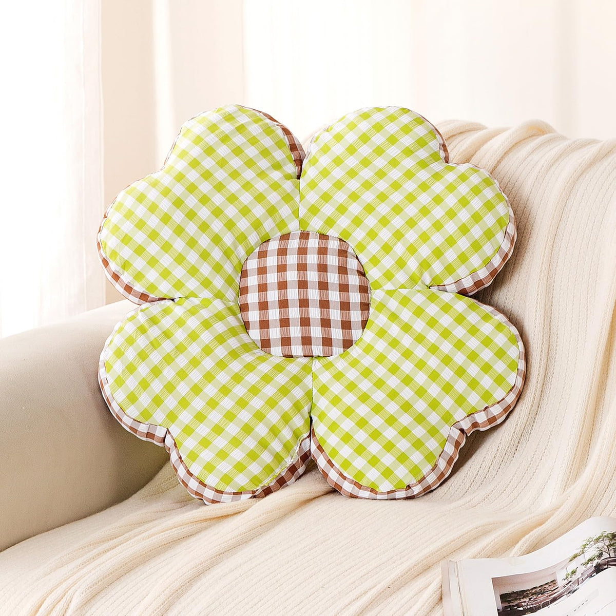 HOKIPO Checkered Daisy Flower Cushion for Sofa & Bed, 49 cm, Green