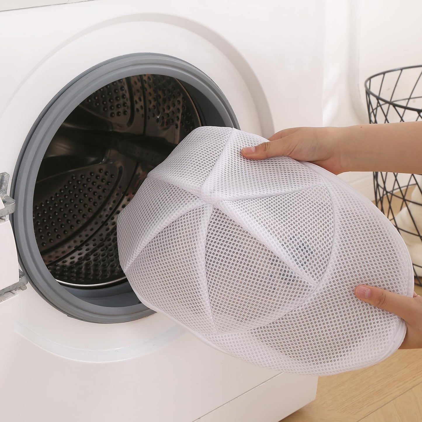 HOKIPO Dual-Layer Mesh Cap Laundry Wash Bag for Washing Machine