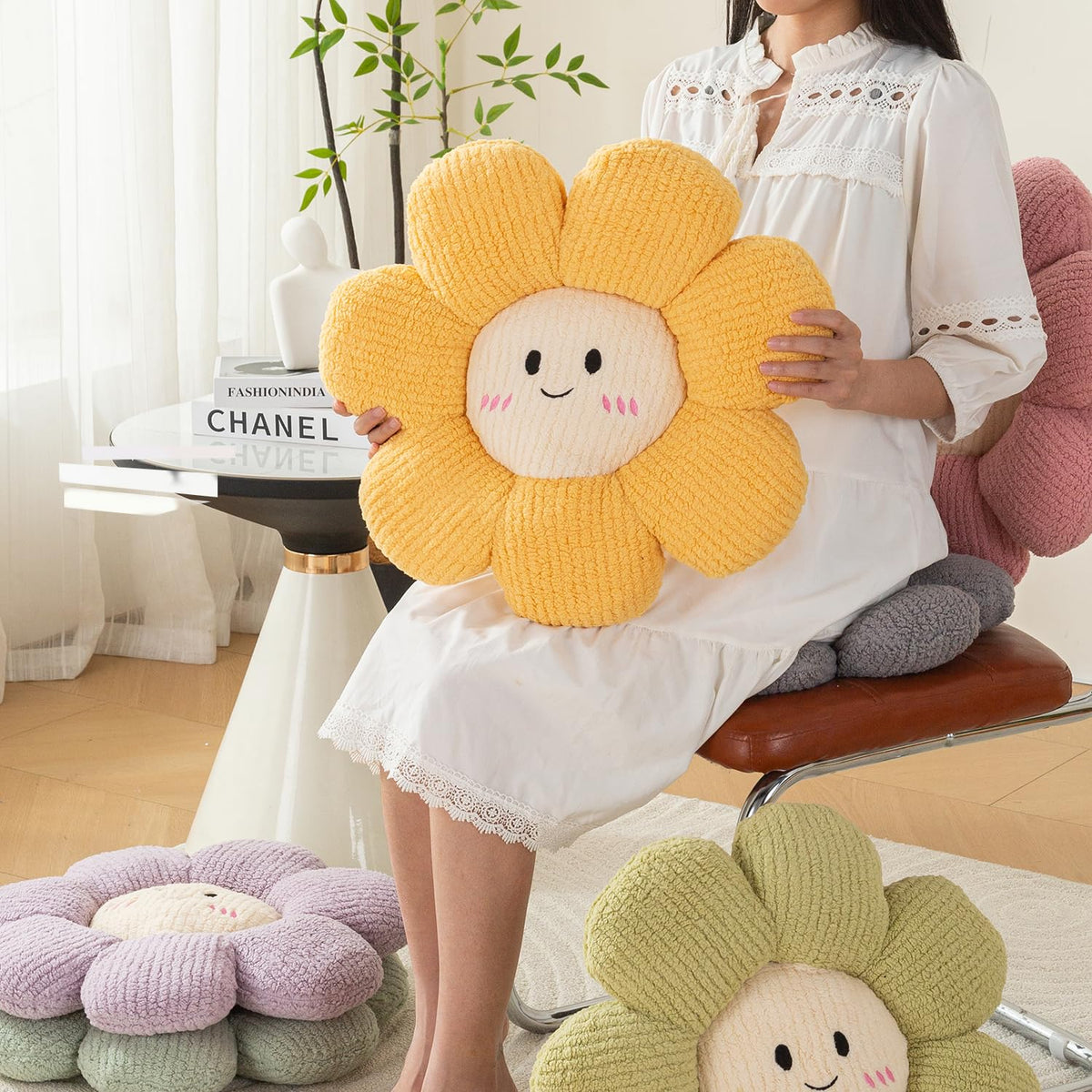 HOKIPO Cute Flower Plush Pillow | Soft Smiley Face Throw Cushion for Sofa, Couch & Bed | Fluffy Floral Pillow for Kids Room, Nursery & Home Décor | 46 cm, Lavender (AR-6729-LVNDR)