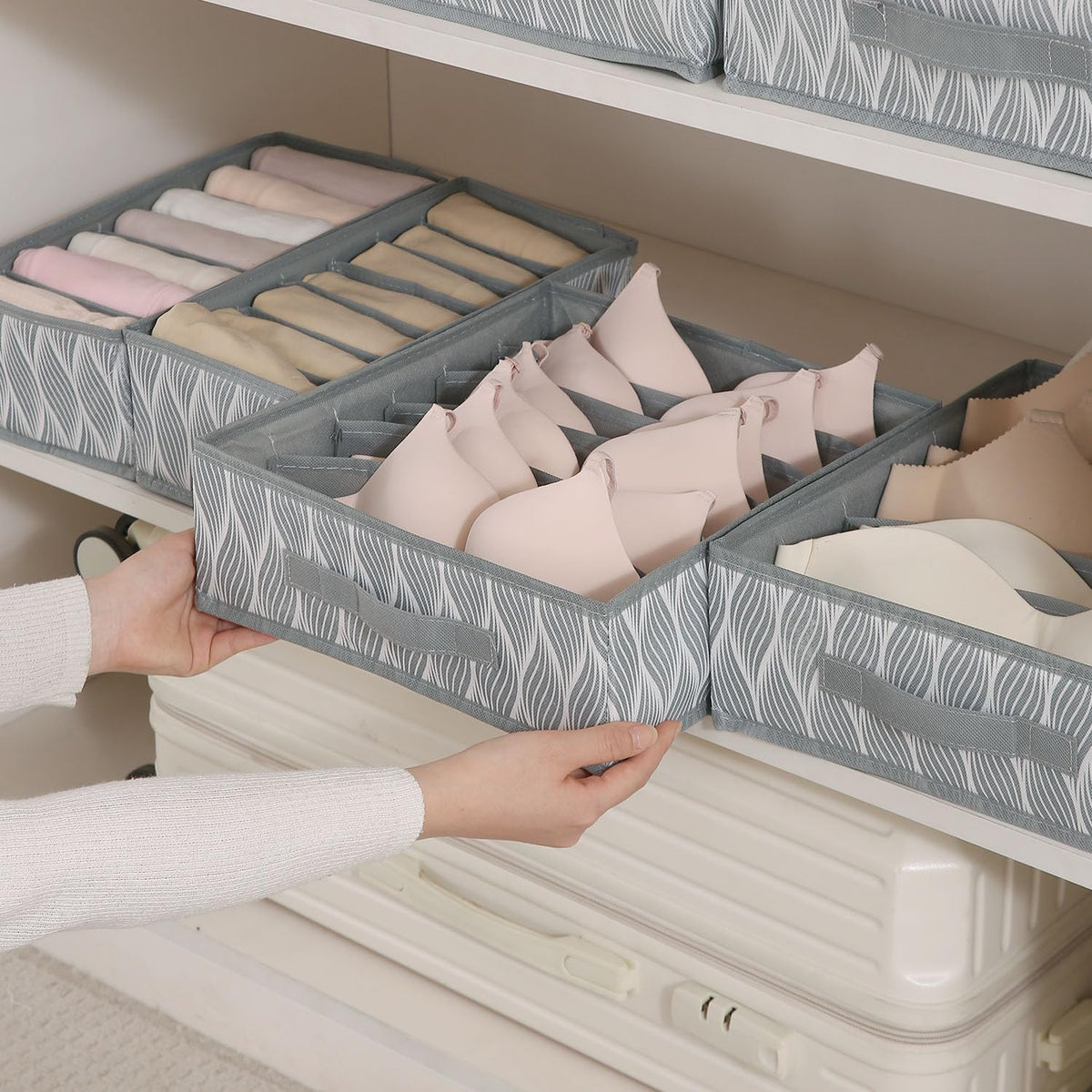 Lingerie Organizer for Women – Bra Organizer for Wardrobe & Drawers | Foldable Innerwear Organiser for Bras, Camisoles | Non-Woven Fabric, Grey leaves