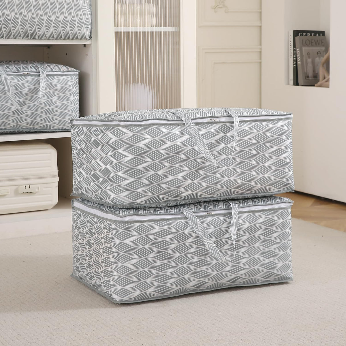Foldable Clothes & Blanket Storage Bag – Moisture-Resistant, Zippered with Handles