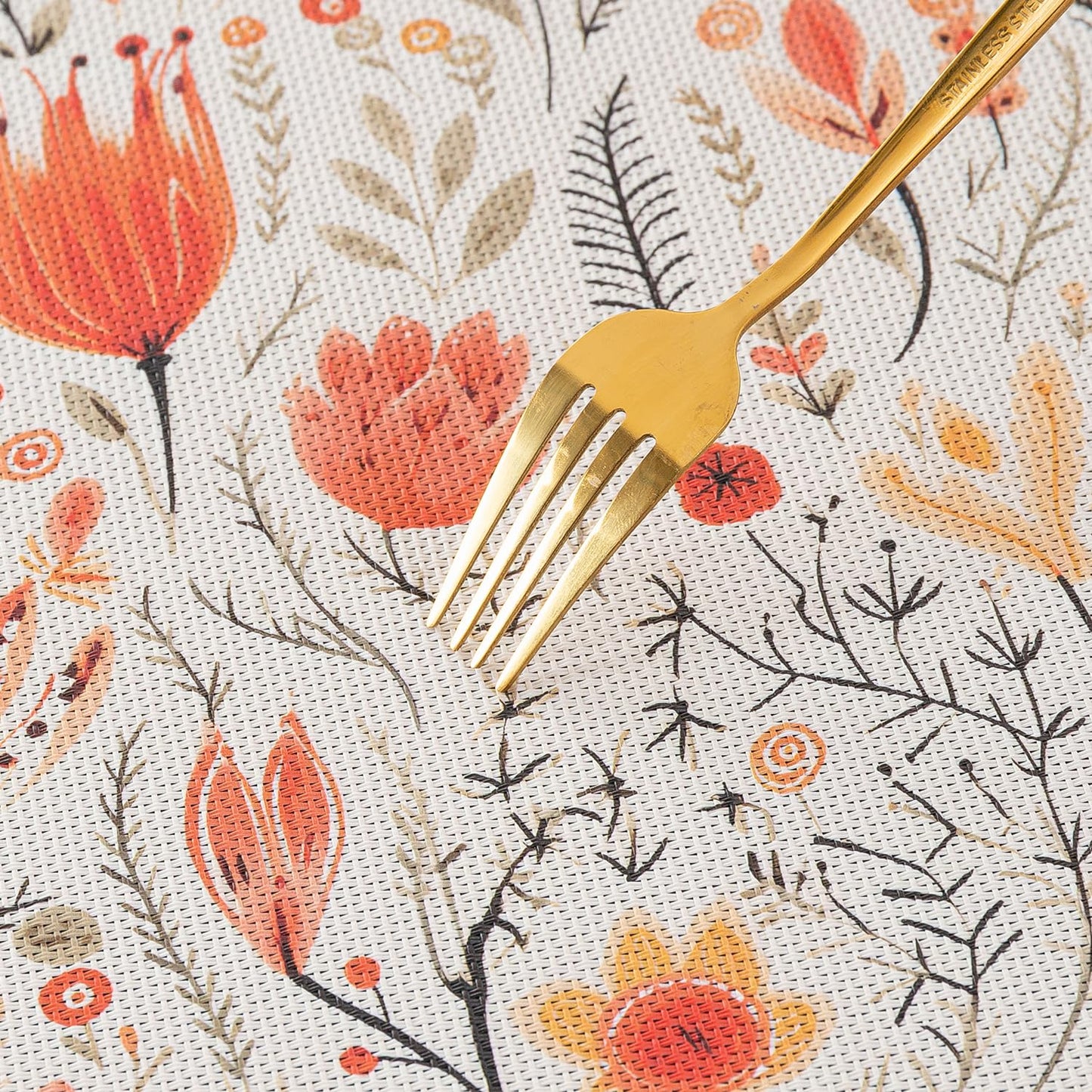 Artistic Flora PVC Washable Mats for Dining Table - Tulip Flora