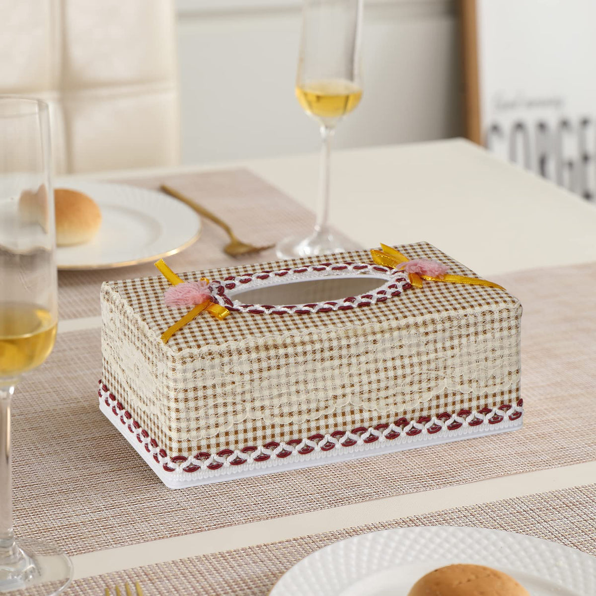 Plastic Tissue Paper Box Holder, Brown