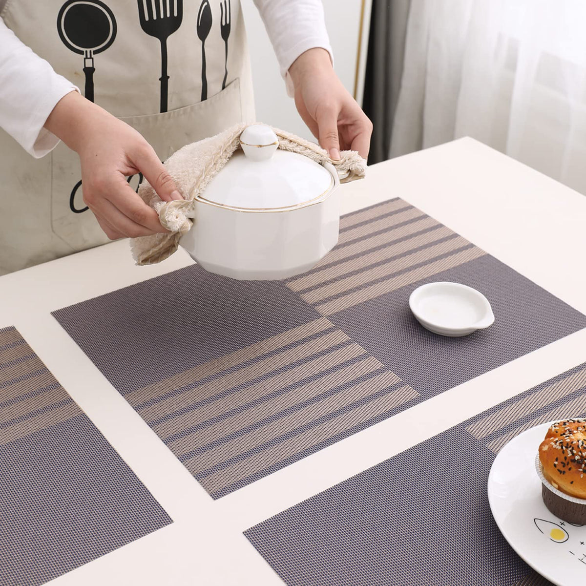 PVC Dining Table Mats, Violet