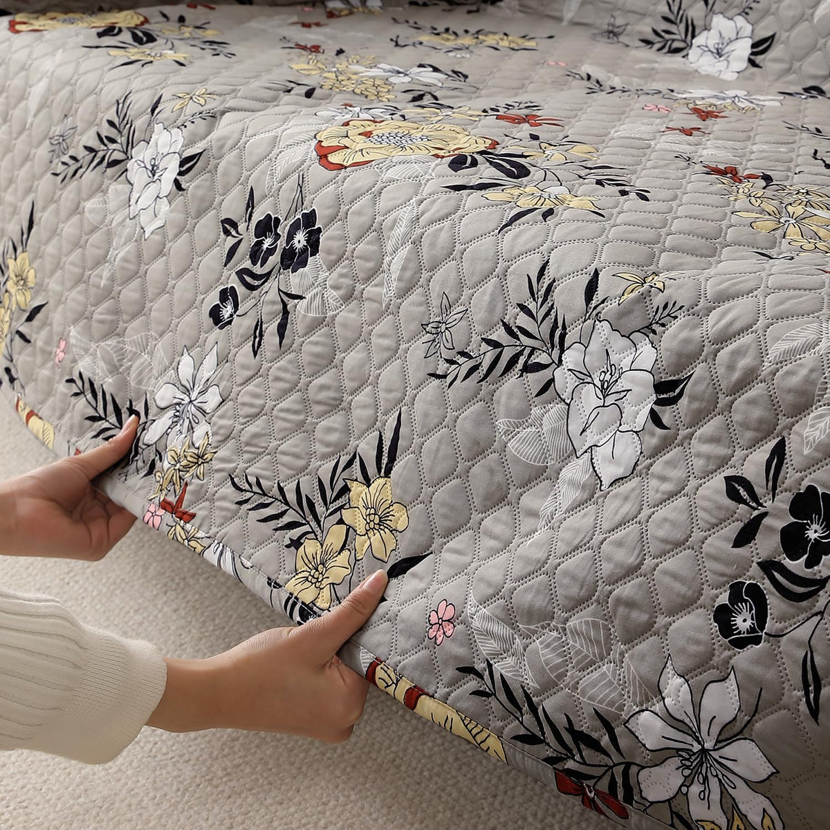 L Shape Sofa Cover Mat for 2+2/3+2/3+3 Seater, Quilted Printed Floral Ash Grey