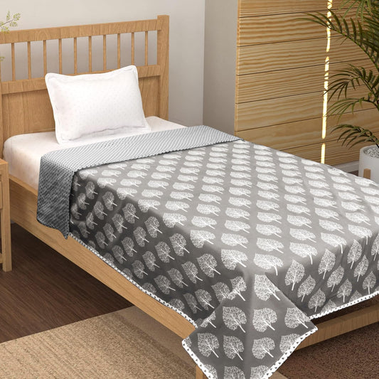 Reversible Cotton Dohar AC Blanket, Leaf Damask White