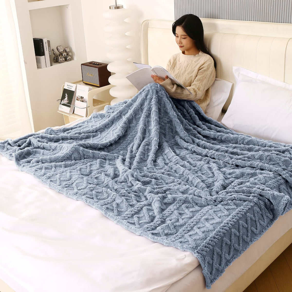 220 GSM Flannel AC Throw Blanket Double Bed Queen, 200x230 cm / 6.5x7.5 feet, Powder Blue
