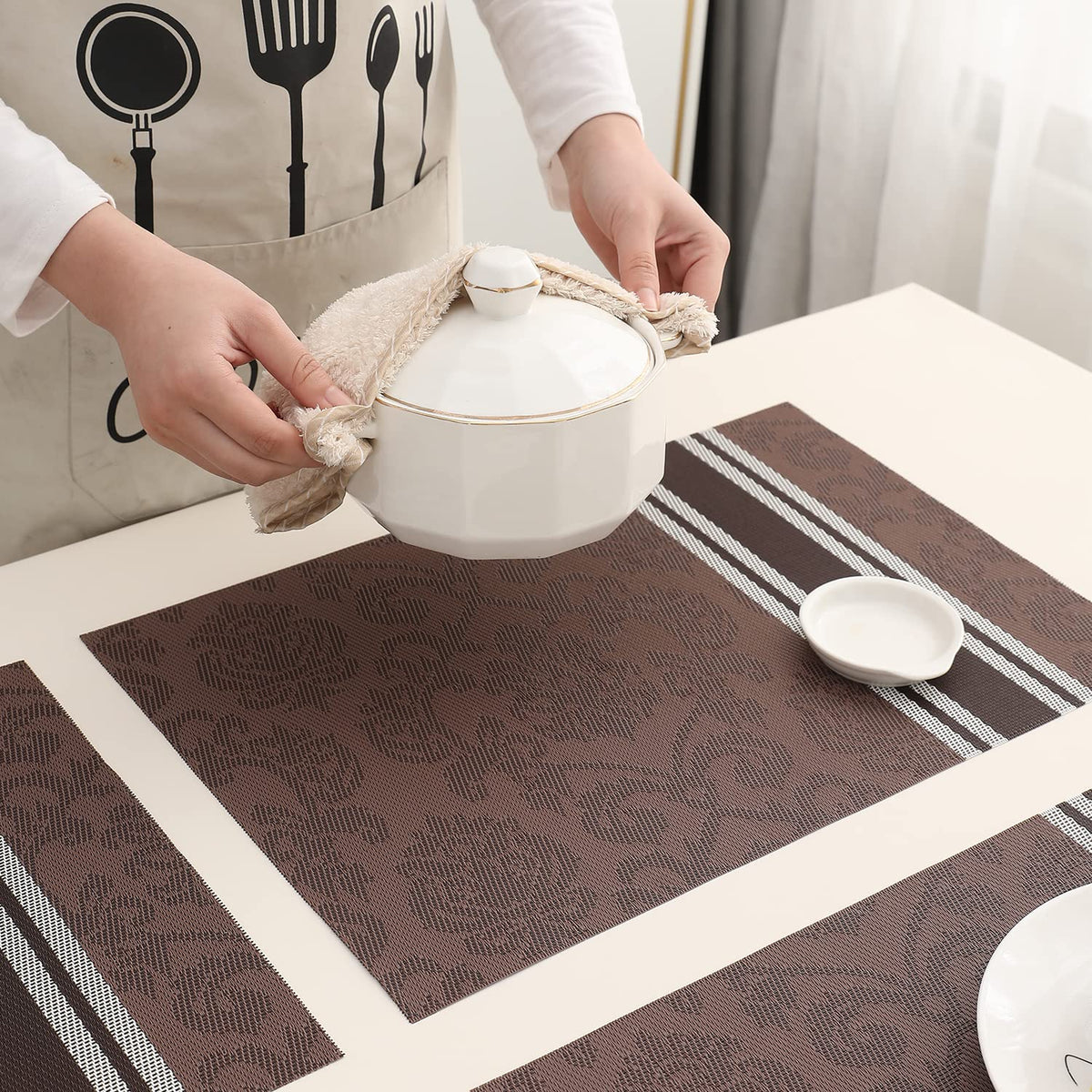 PVC Dining Table Mats, Damask Brown
