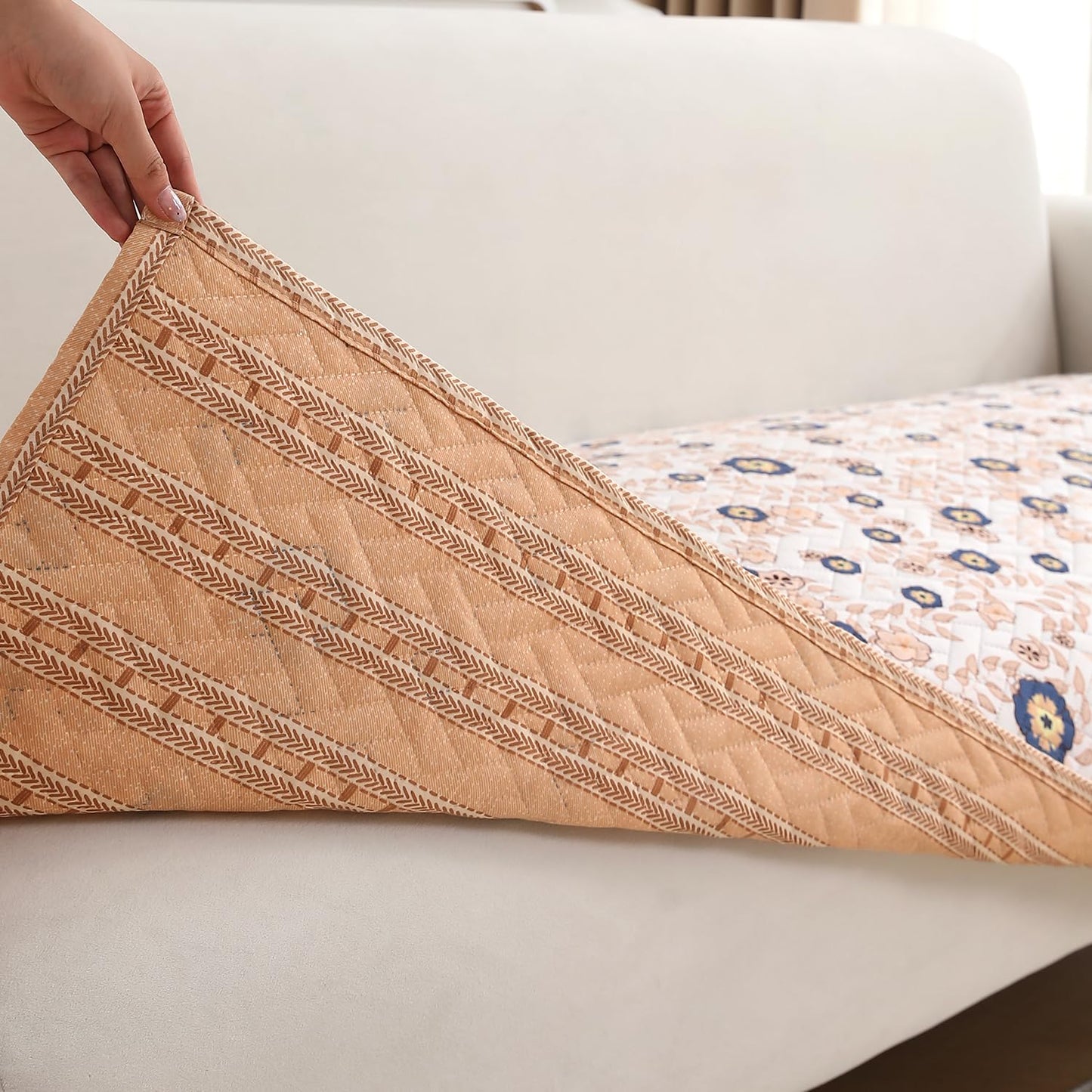 HOKIPO Quilted Sofa Seat Mat for 1/2/3 Seater with 2 Armrest Covers with Pockets, Light Peach Candytuft