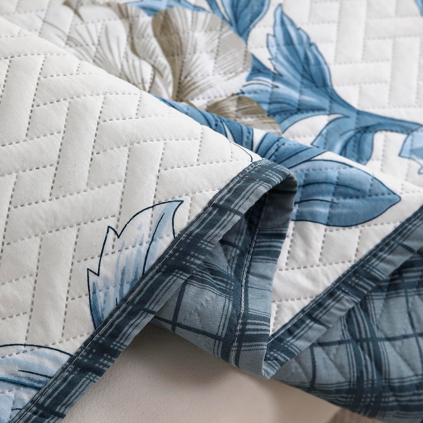 HOKIPO Quilted Sofa Seat Mat for 1/2/3 Seater with 2 Armrest Covers with Pockets, Celadon Blue Camellia