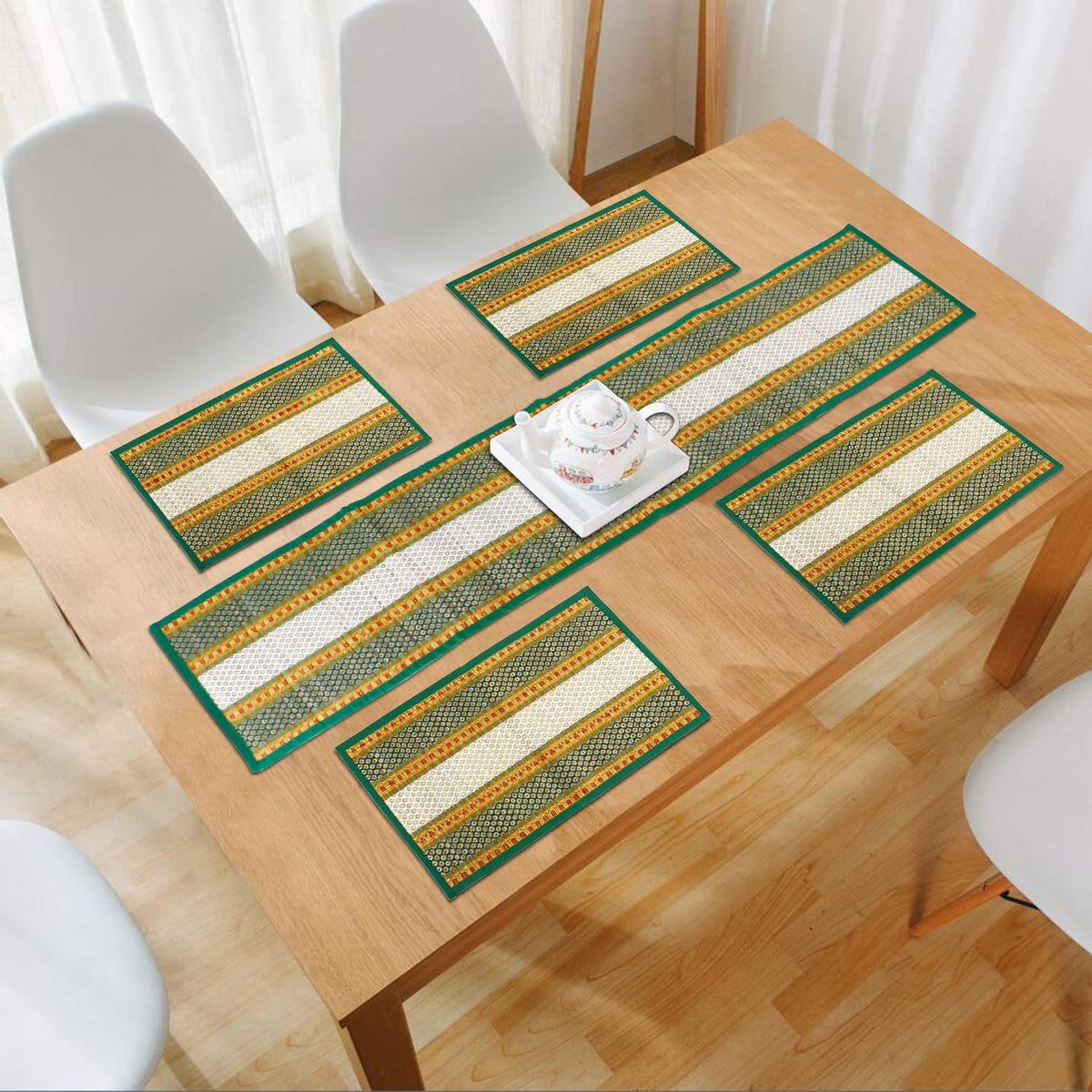 Handmade Madurkathi River Grass Dining Table Mats, Green