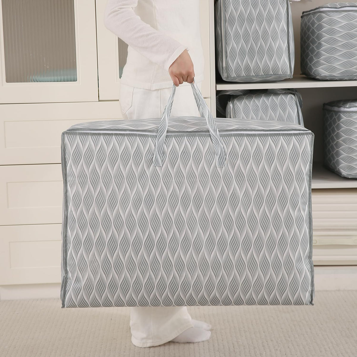 Foldable Clothes & Blanket Storage Bag – Moisture-Resistant, Zippered with Handles
