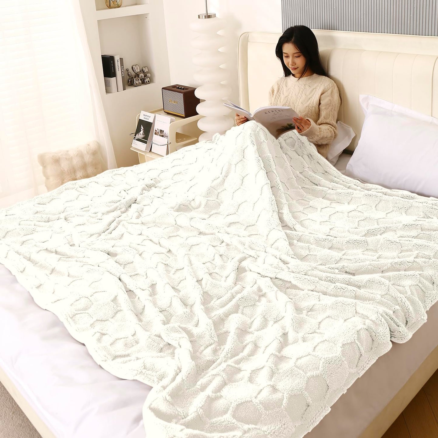 220 GSM Flannel AC Throw Blanket Double Bed Queen, 200x230 cm / 6.5x7.5 feet, Cream