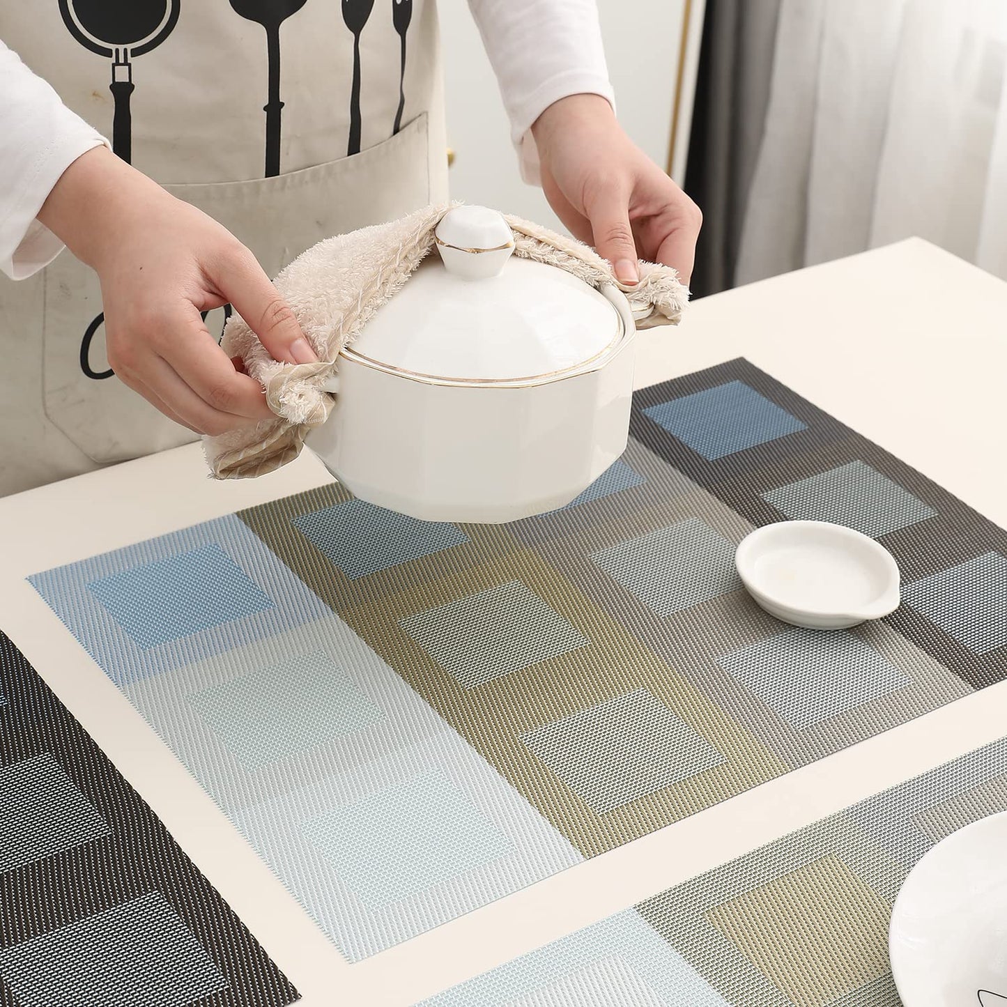 PVC Dining Table Mats, Gradient Blue